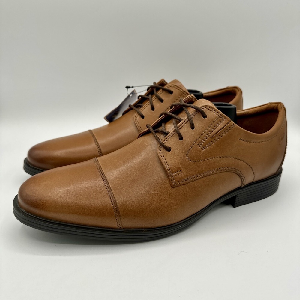 Clarks‎ Whiddon Oxfords Men's Size 10 W Wide Brown Leather Cap-Toe